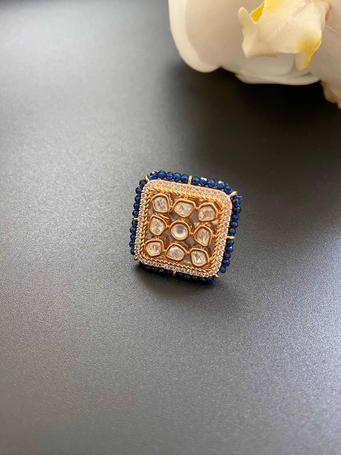 Geometric Kundan Ring