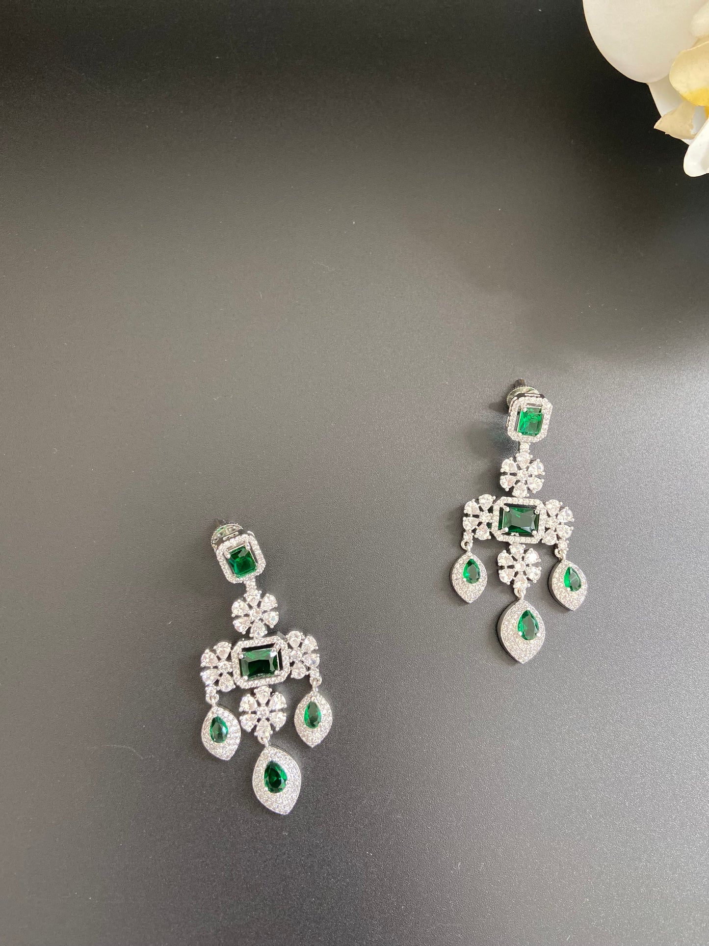 Contemporary Green Set