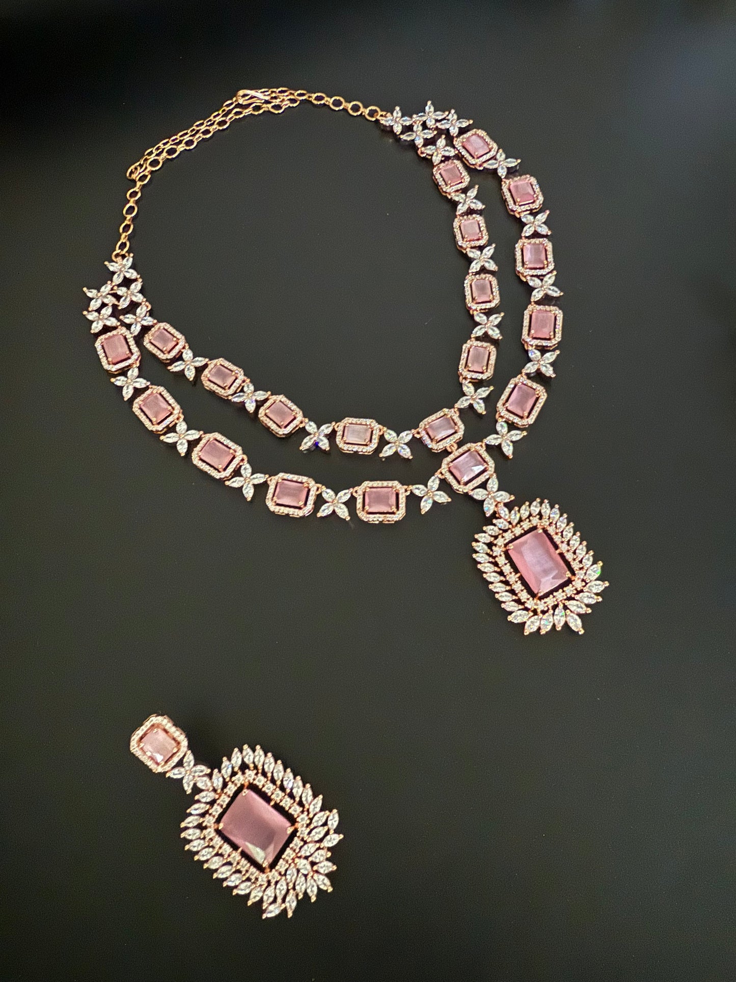 Rose Gold Layered Necklace Set
