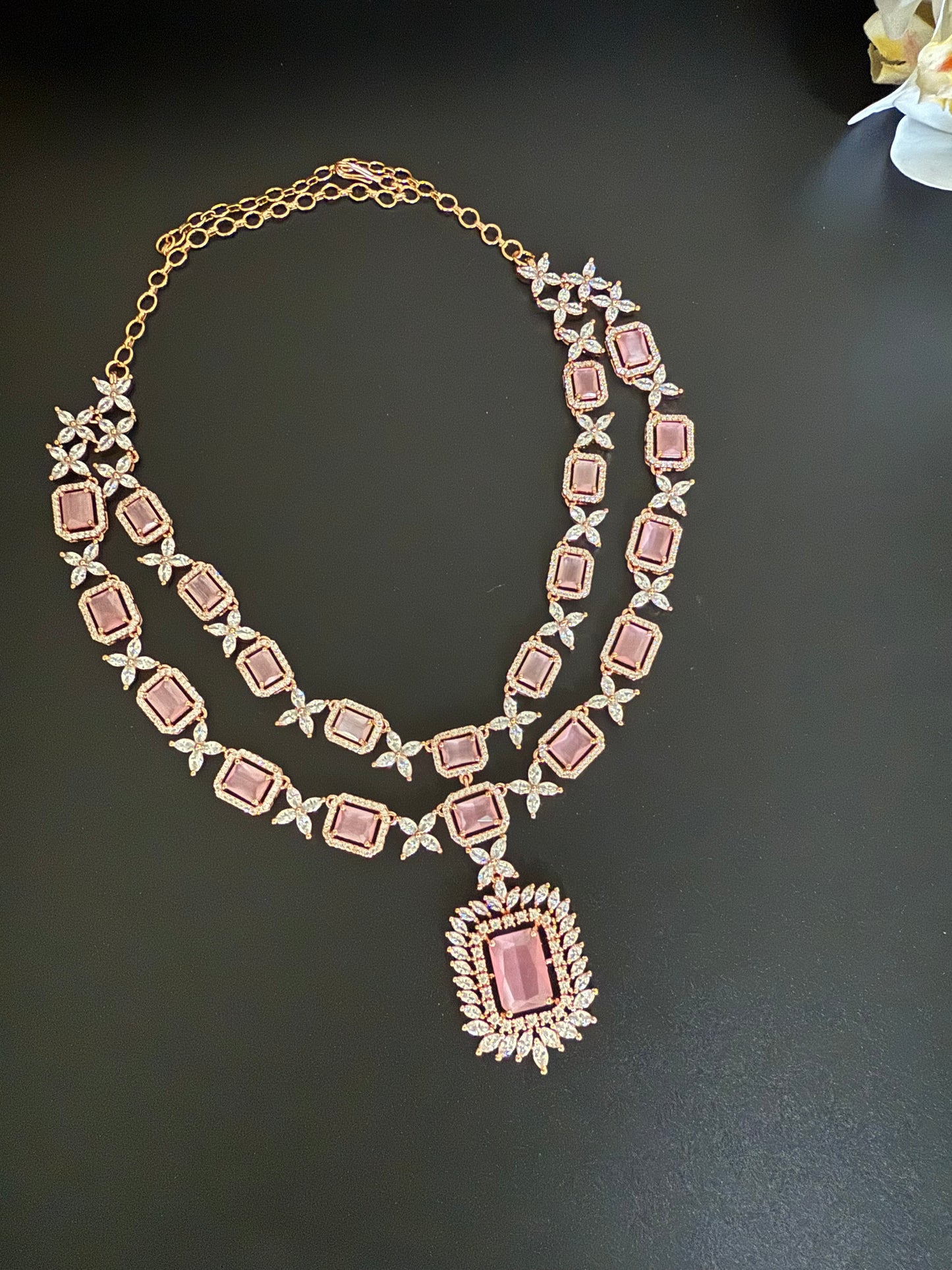 Rose Gold Layered Necklace Set