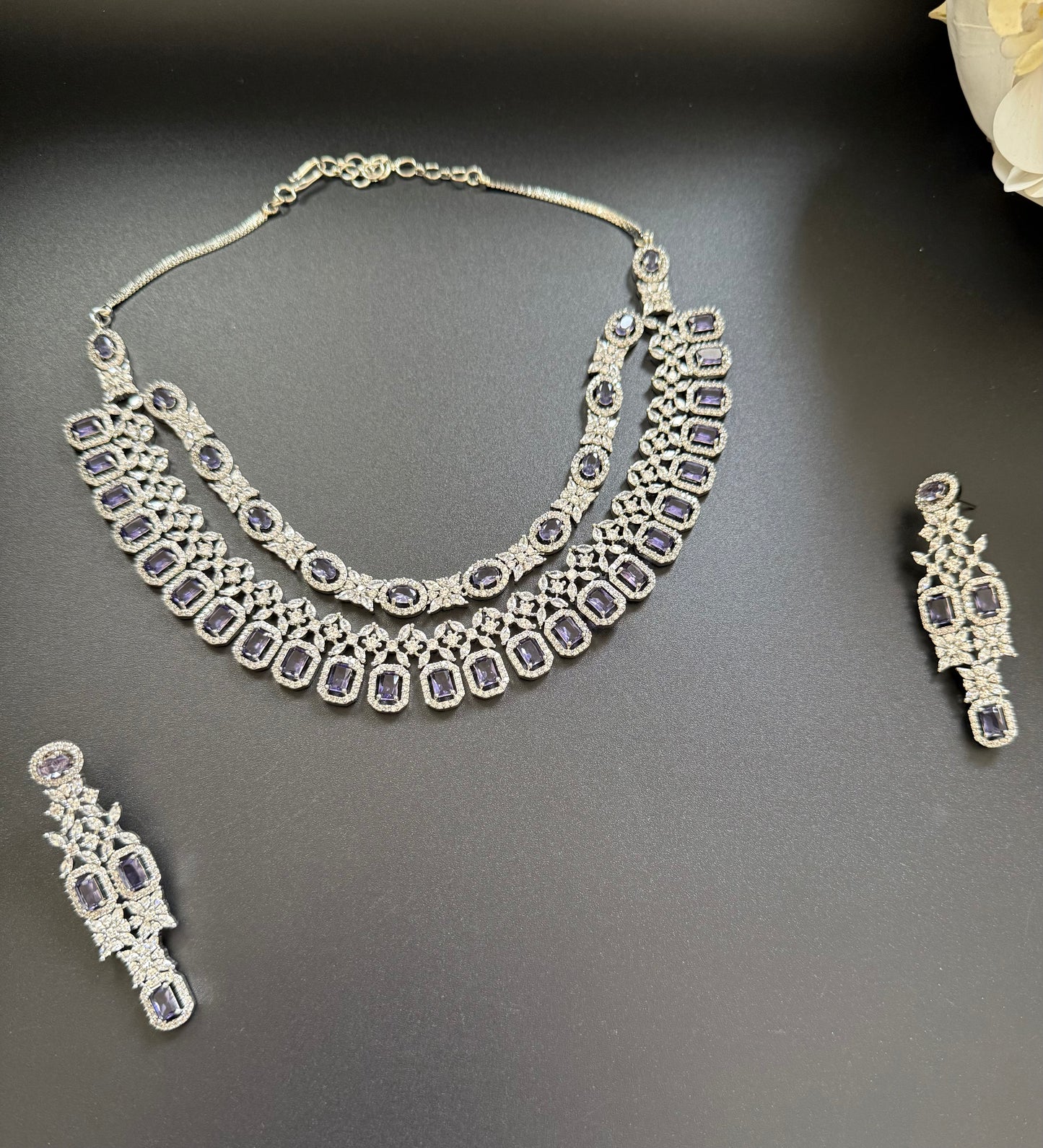 Light Purple Necklace Set