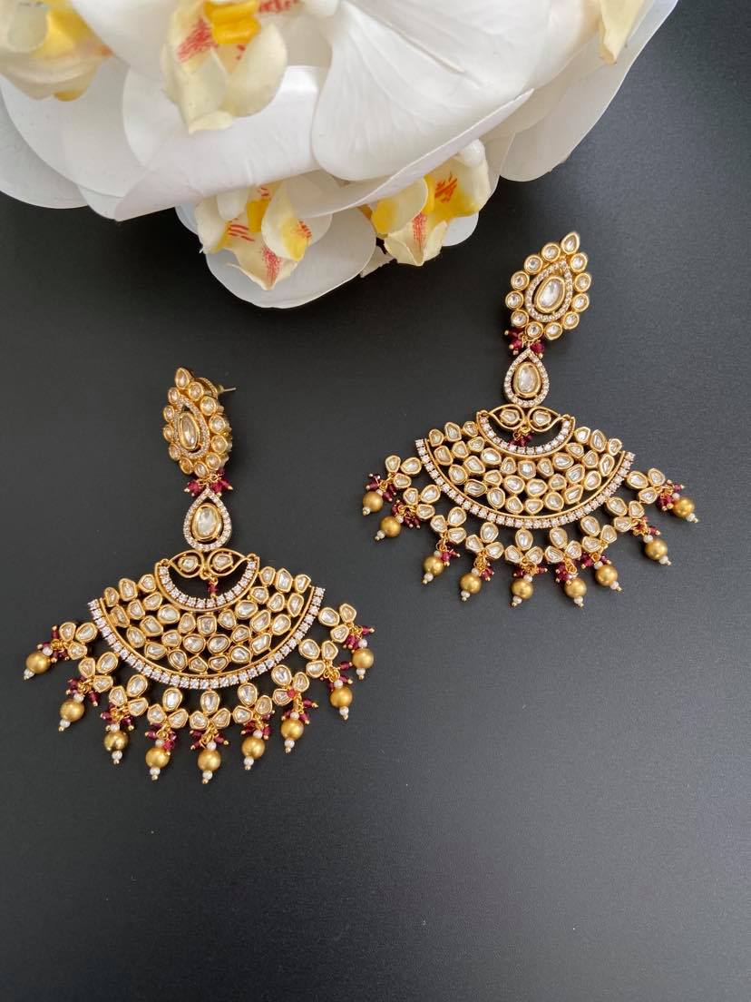 Short Duster Kundan Earrings
