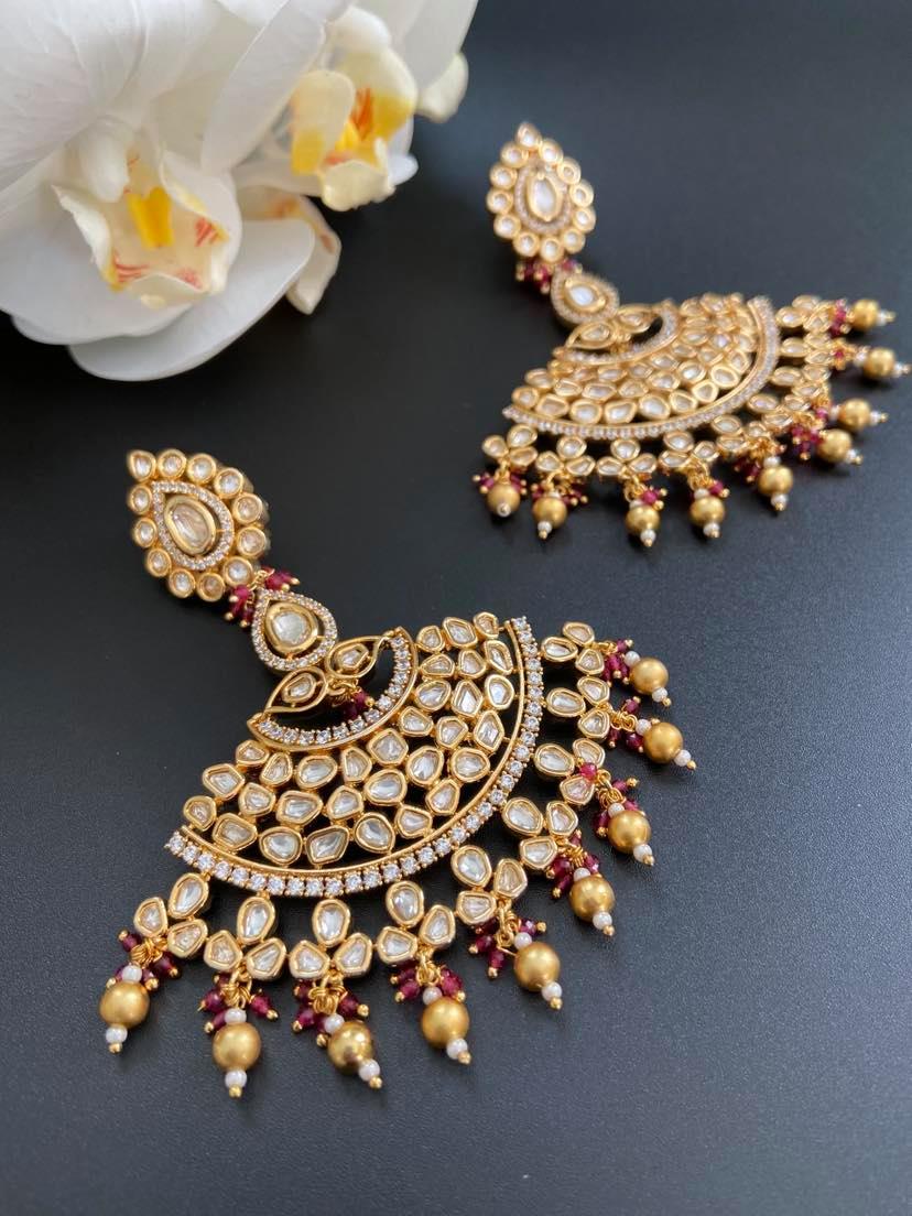 Short Duster Kundan Earrings