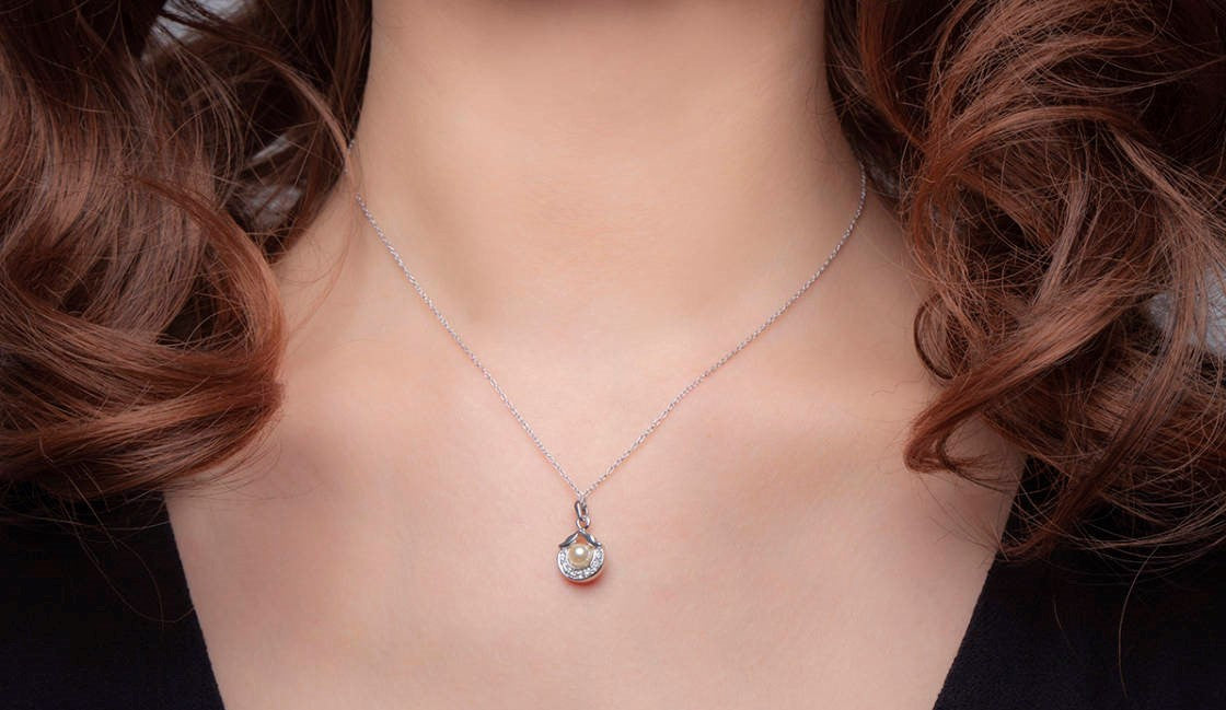 Pendant Necklace - Orb