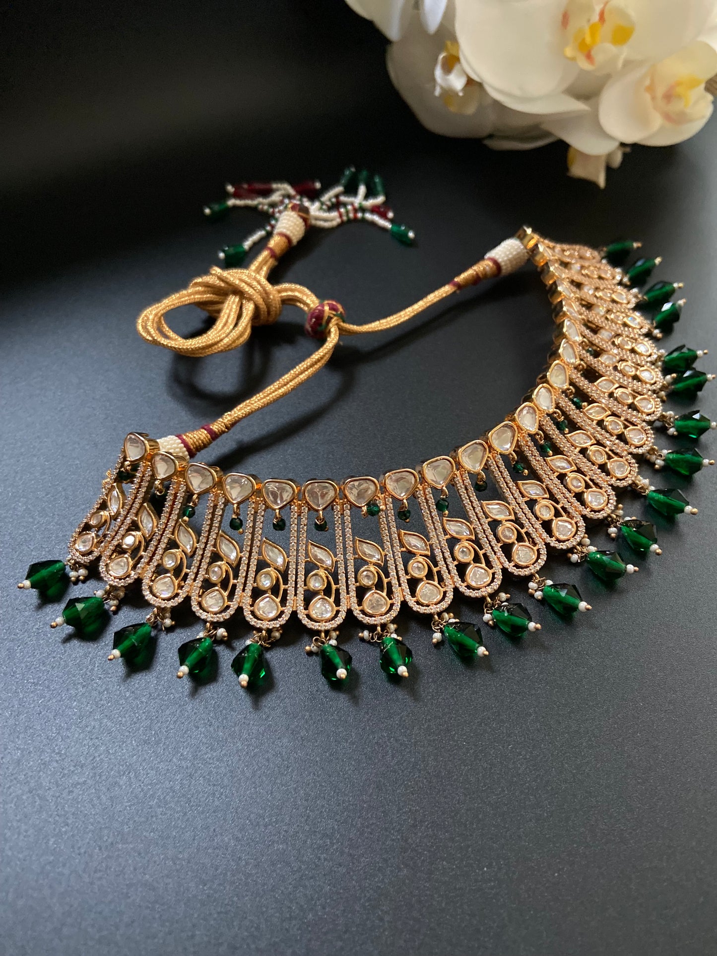 Green Choker Set