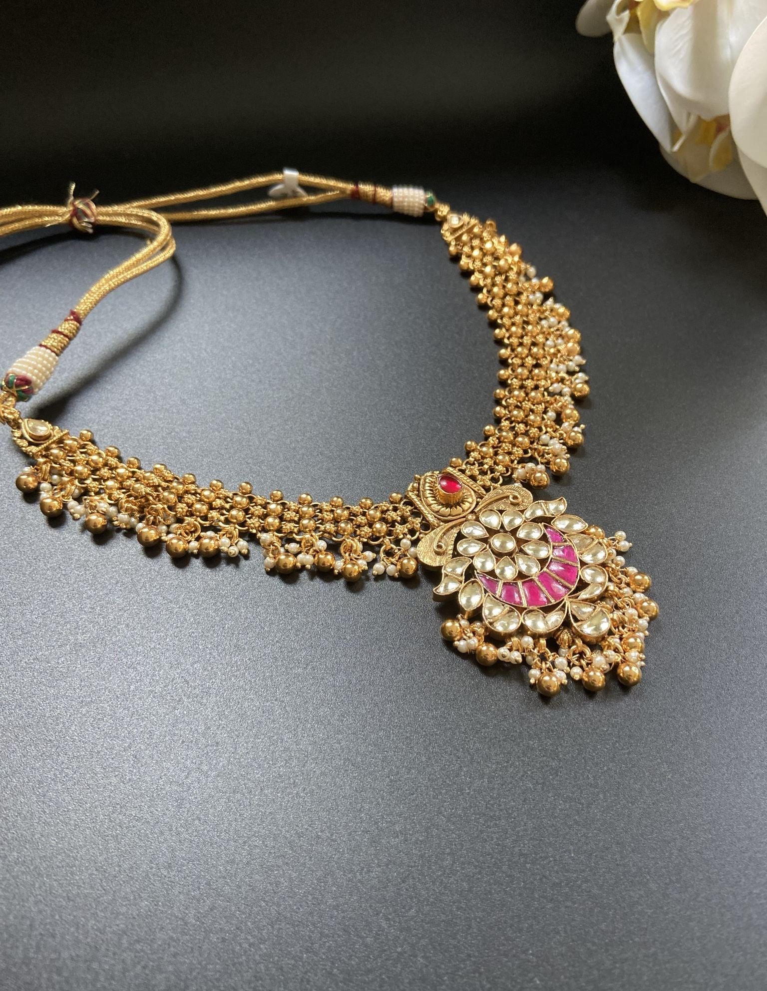 Kundan Classic Choker Set