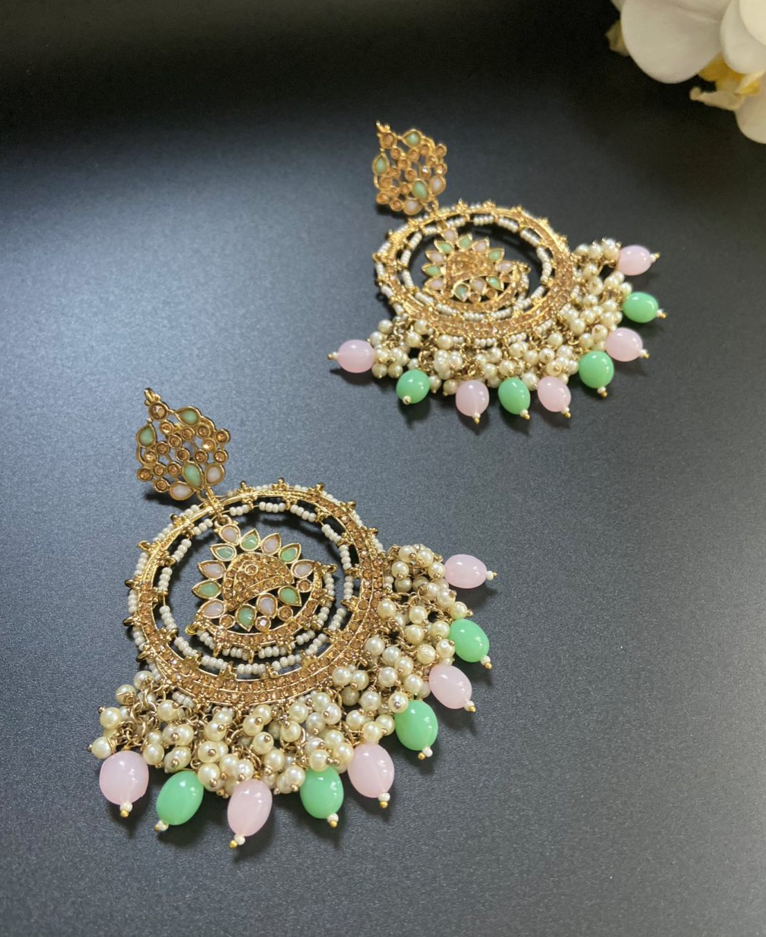 Floral Pearl Chandbalis