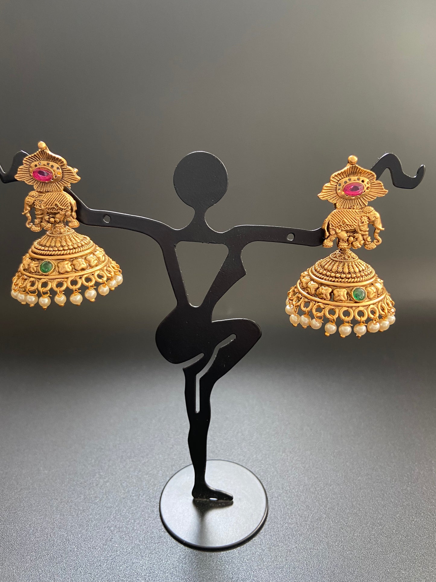 Classic Necklace Set