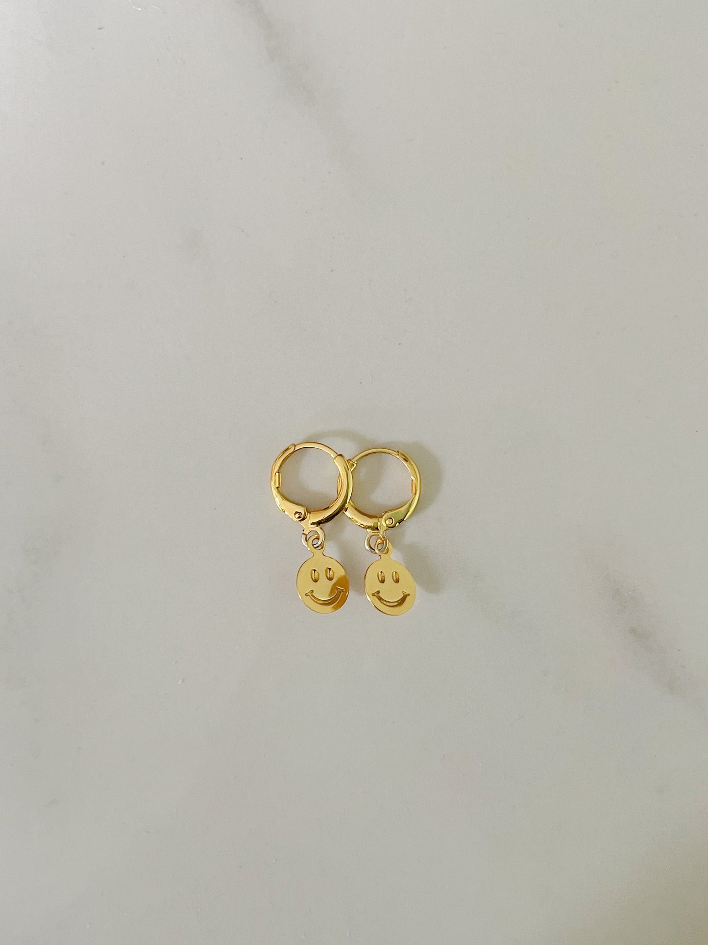 Mini smiley hoops