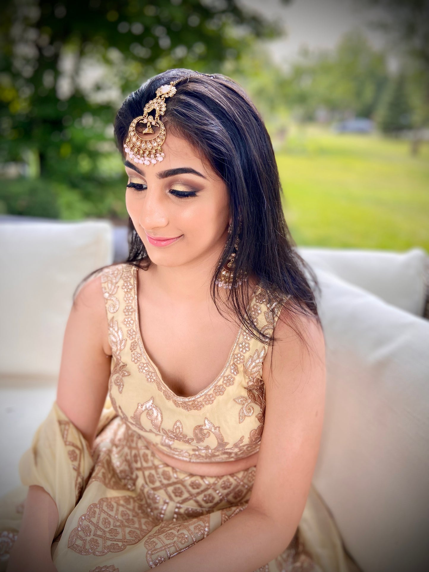 Enchanting Earring Tikka Set