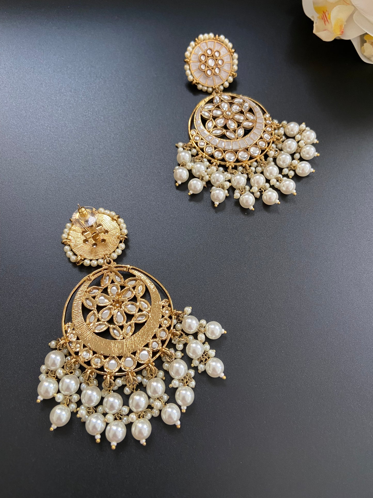 Floral Pearl Earrings