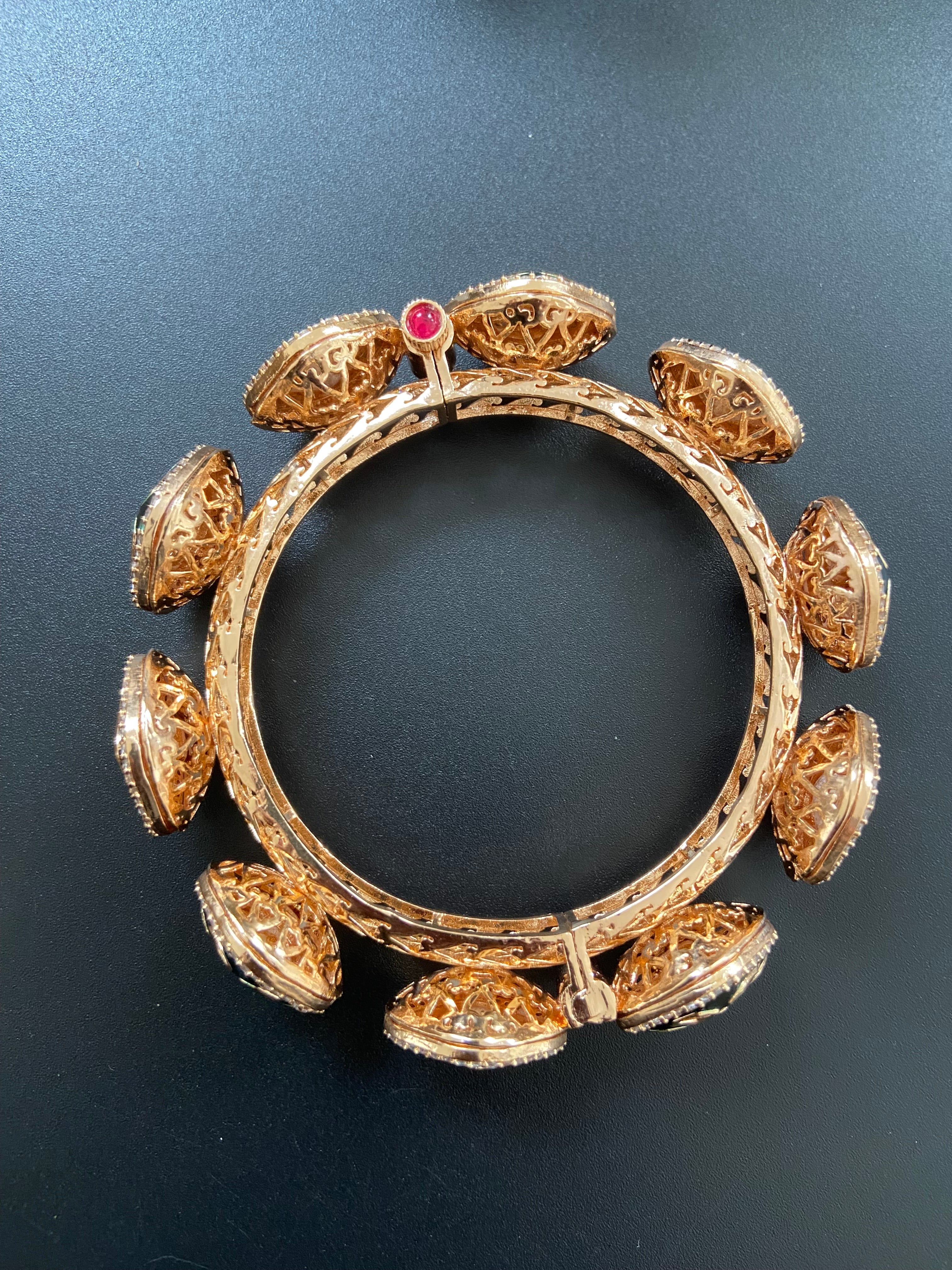 Pacheli Bangles