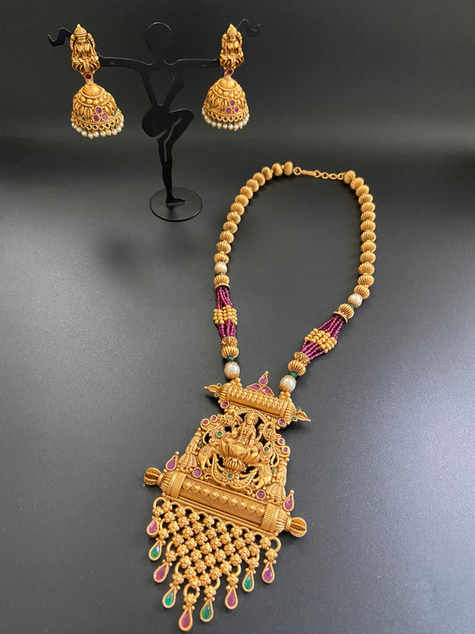 Classic Pendant Set