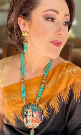 Krishna Radhe pendant necklace set for Women