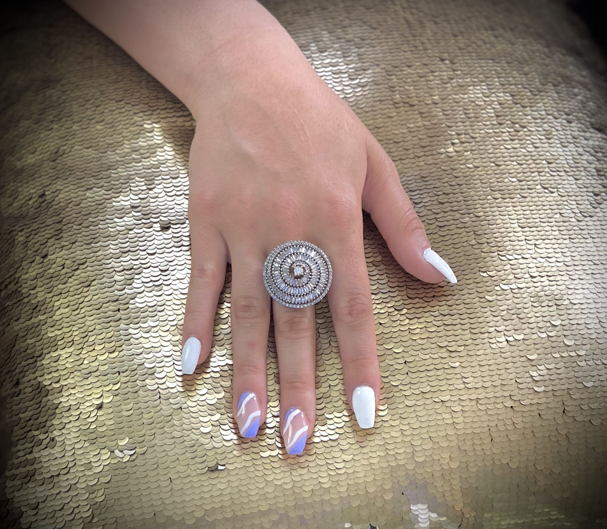 Concentric Ring – Vibgyorbymonica