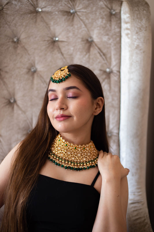 Choker Set in Kundan
