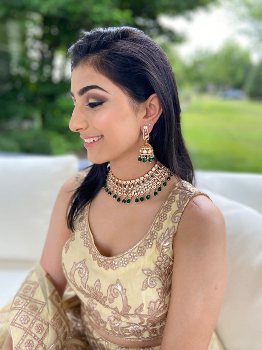 Green Choker Set