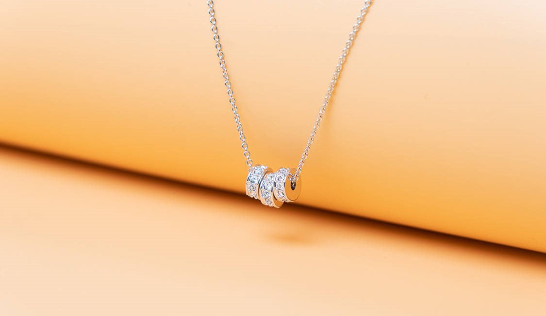 Pendant Necklace