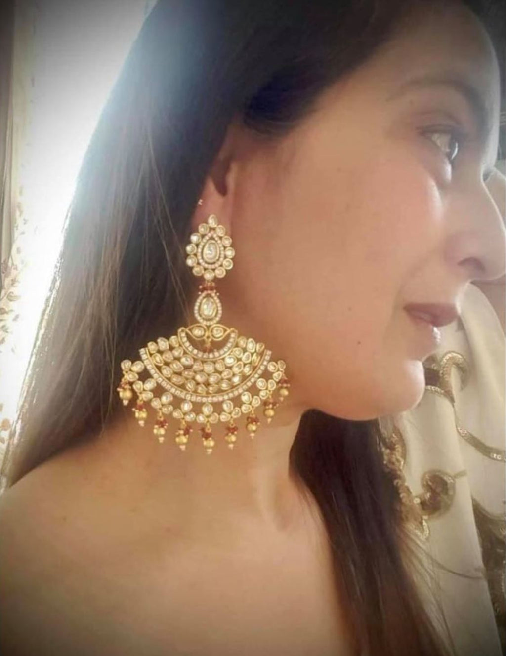 Short Duster Kundan Earrings