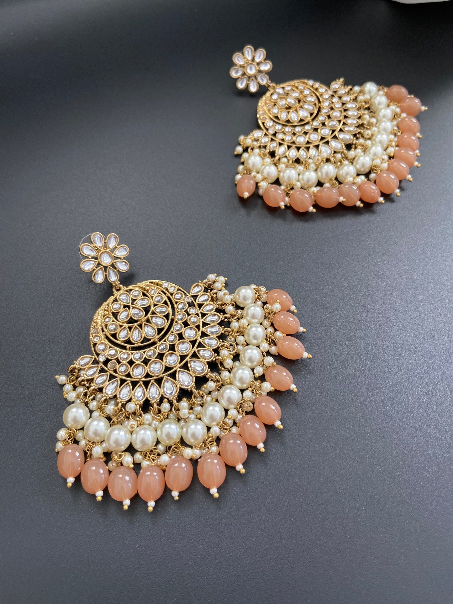 Peachy Chandbalis