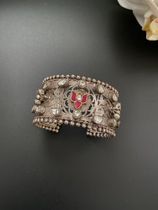 Lotus Ghungroo Bangle