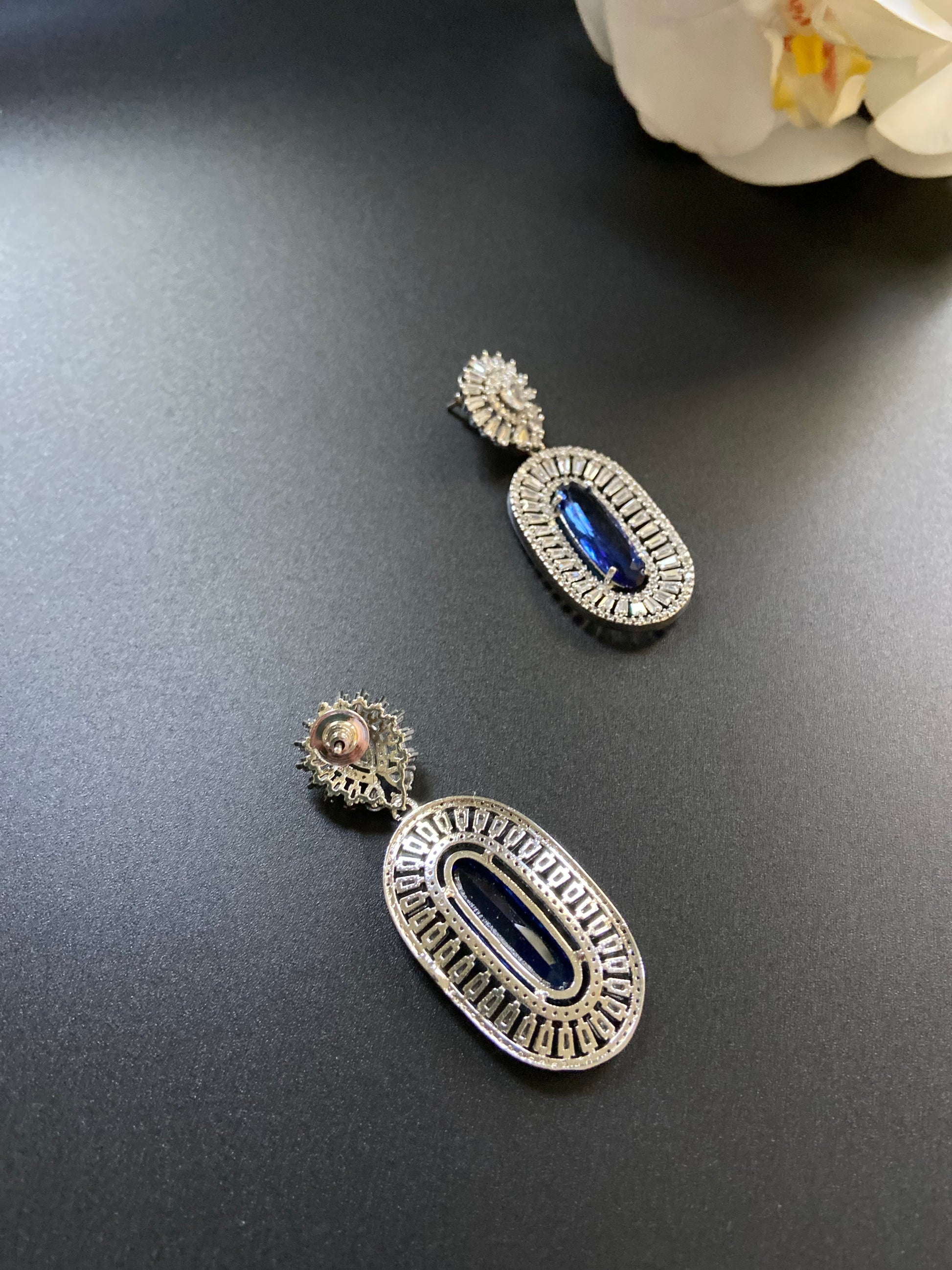 Earrings set