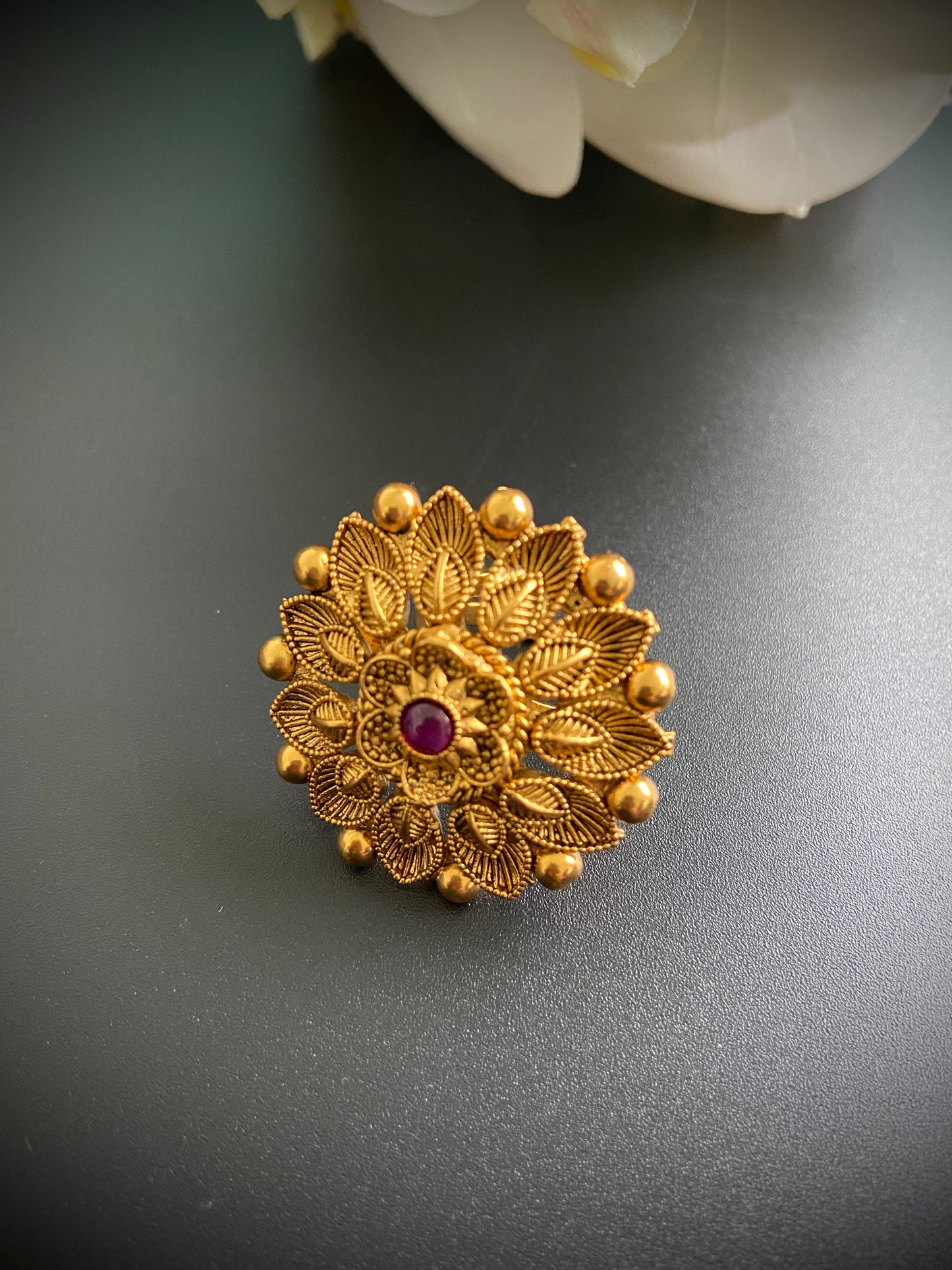 Classic Ring
